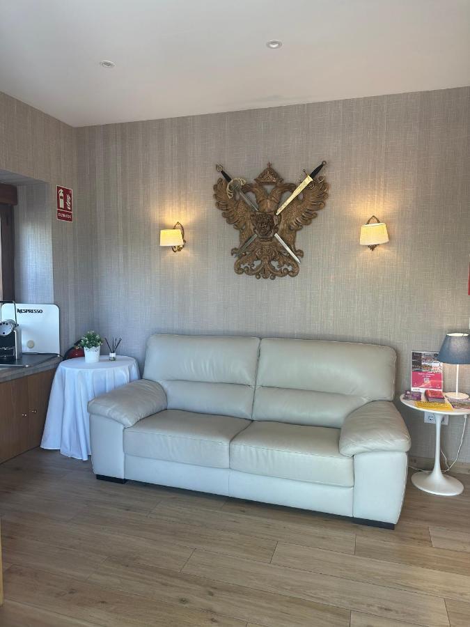 Toledo Plaza Hotel Ngoại thất bức ảnh