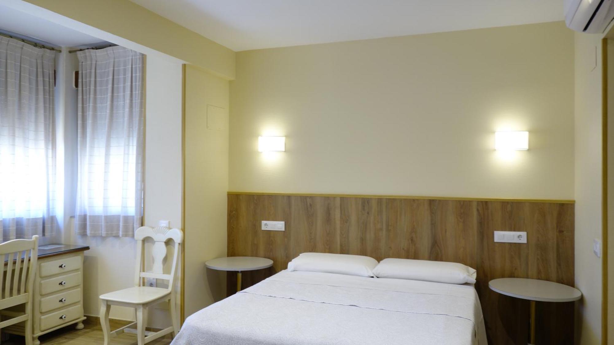 Toledo Plaza Hotel Ngoại thất bức ảnh